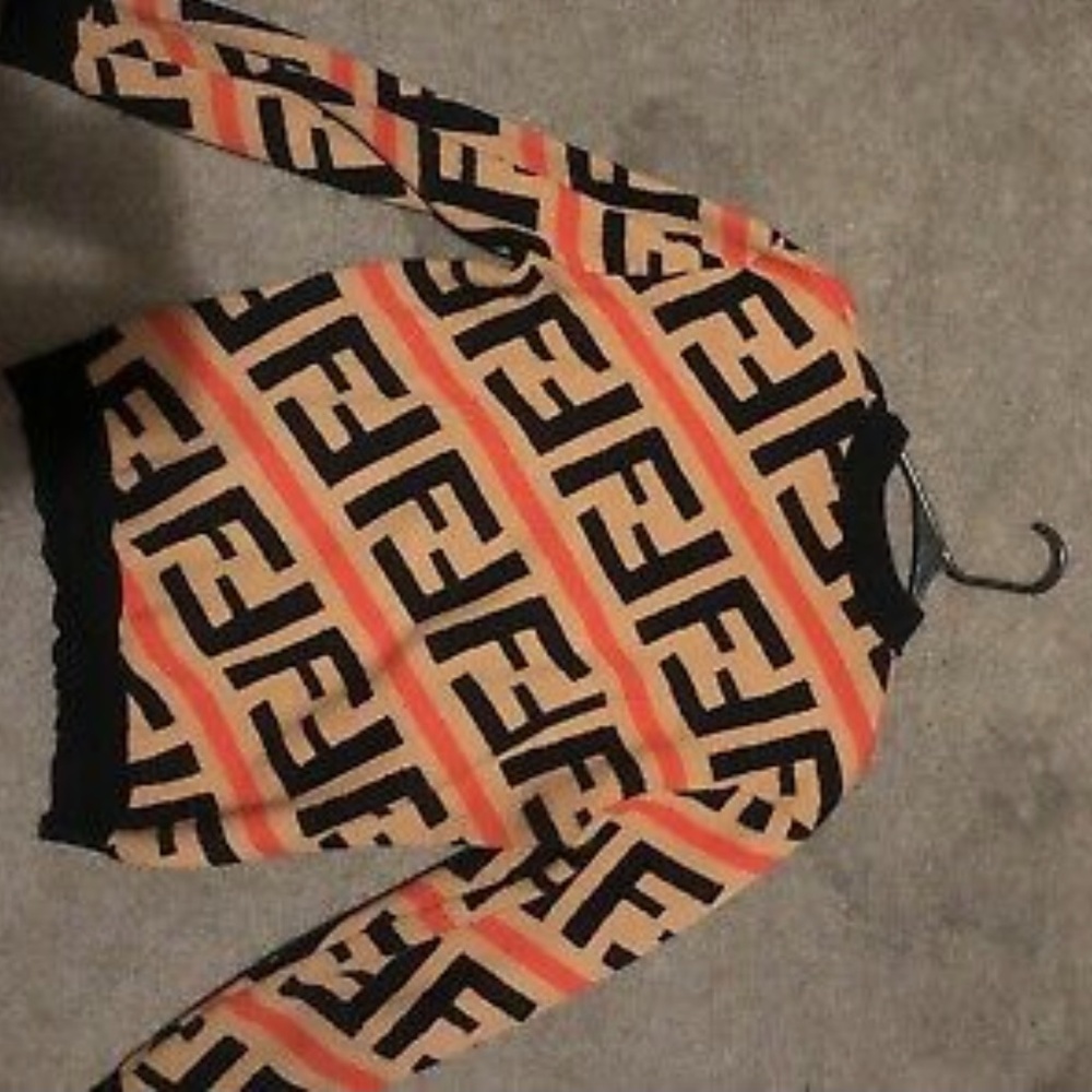 Fendi Cashmere Sweater - Picture 2 of 2